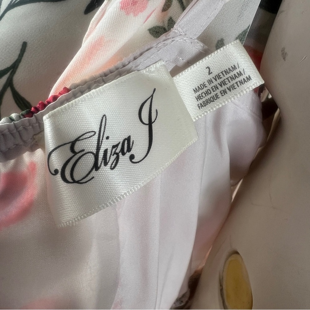 Eliza J Pink and White Floral Dress - Picture 11 of 13